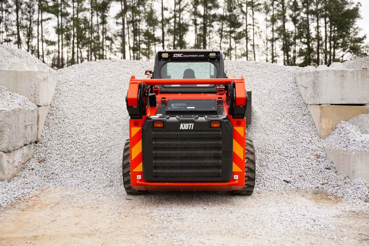 KIOTI SL750U Skid Steer Loader