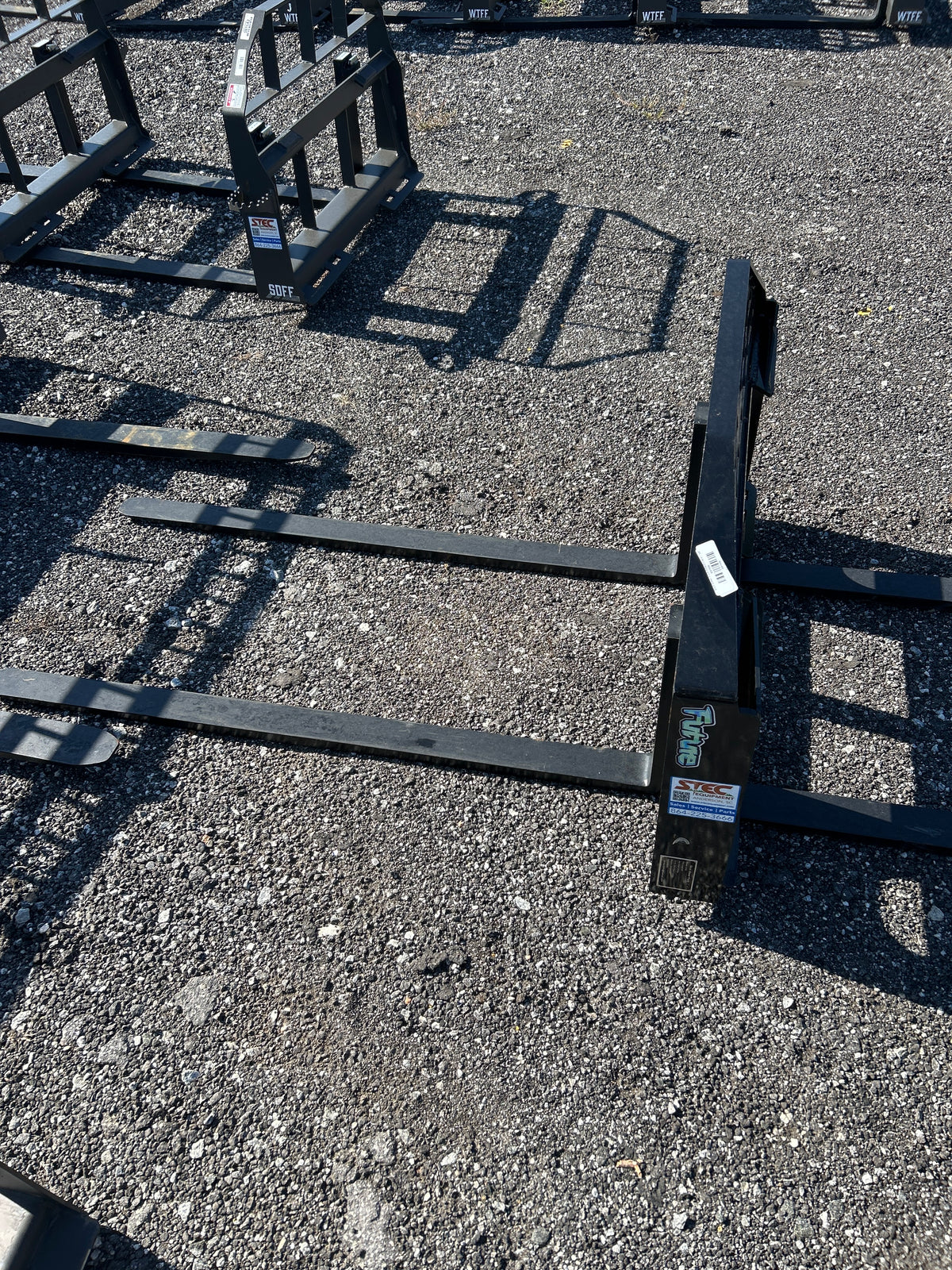 60" Skid Steer Forks - 2650 lbs