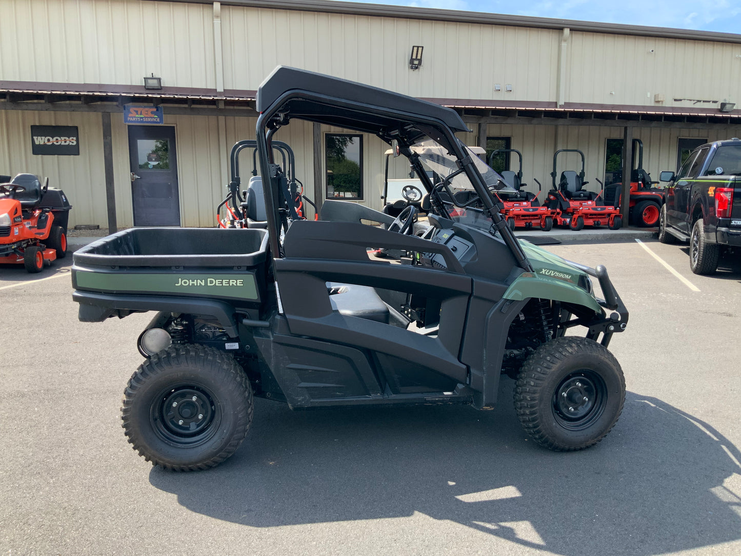 2025 John Deere  XUV 590 UTV