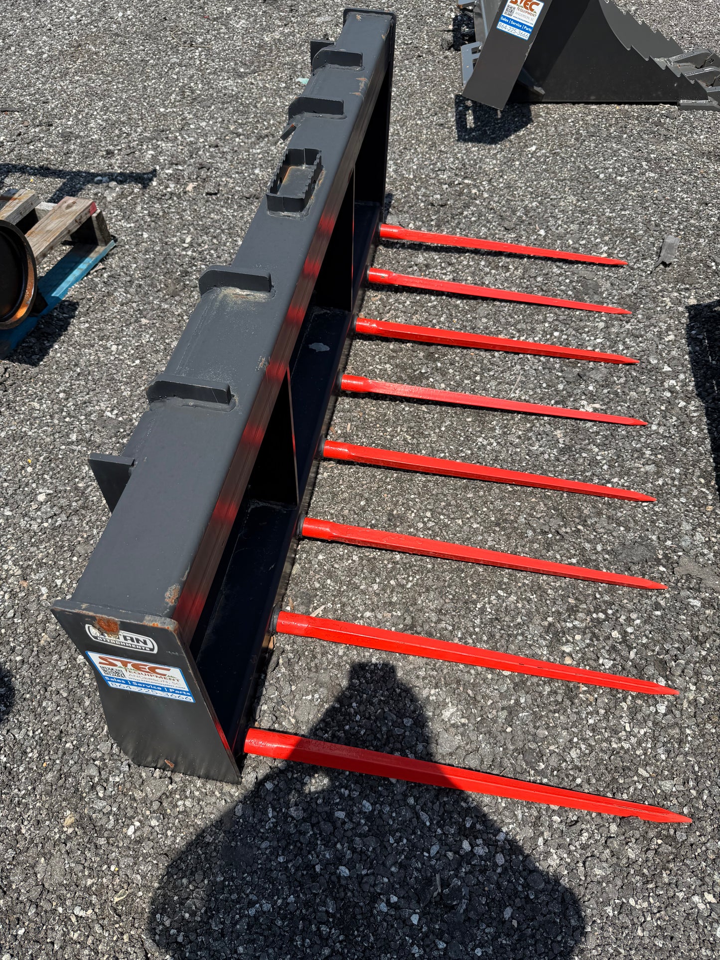 Titan 60" Bale and Manure Fork