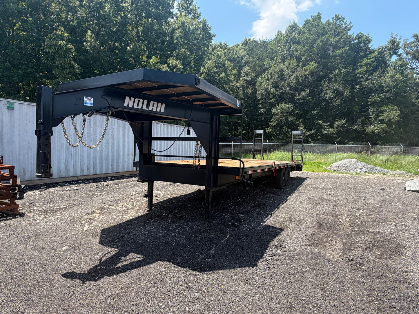 Pre-Owned Nolan 102x30 17K Gooseneck Deckover Trailer