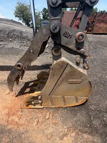 Used 2020 VOLVO 145 Excavator