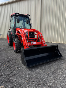 KIOTI DK5320SEHCB Hydrostatic Tractor With Loader and 3rd Function - Scratch and Dent