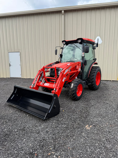 KIOTI DK4220SEHCB Hydrostatic Tractor With Loader and 3rd Function - Scratch and Dent