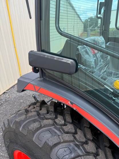 KIOTI DK4220SEHCB Hydrostatic Tractor With Loader and 3rd Function - Scratch and Dent