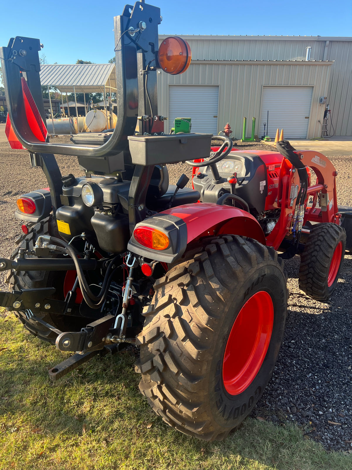 Pre-Owned KIOTI CK3510 HST Tractor with a KL4030C Loader