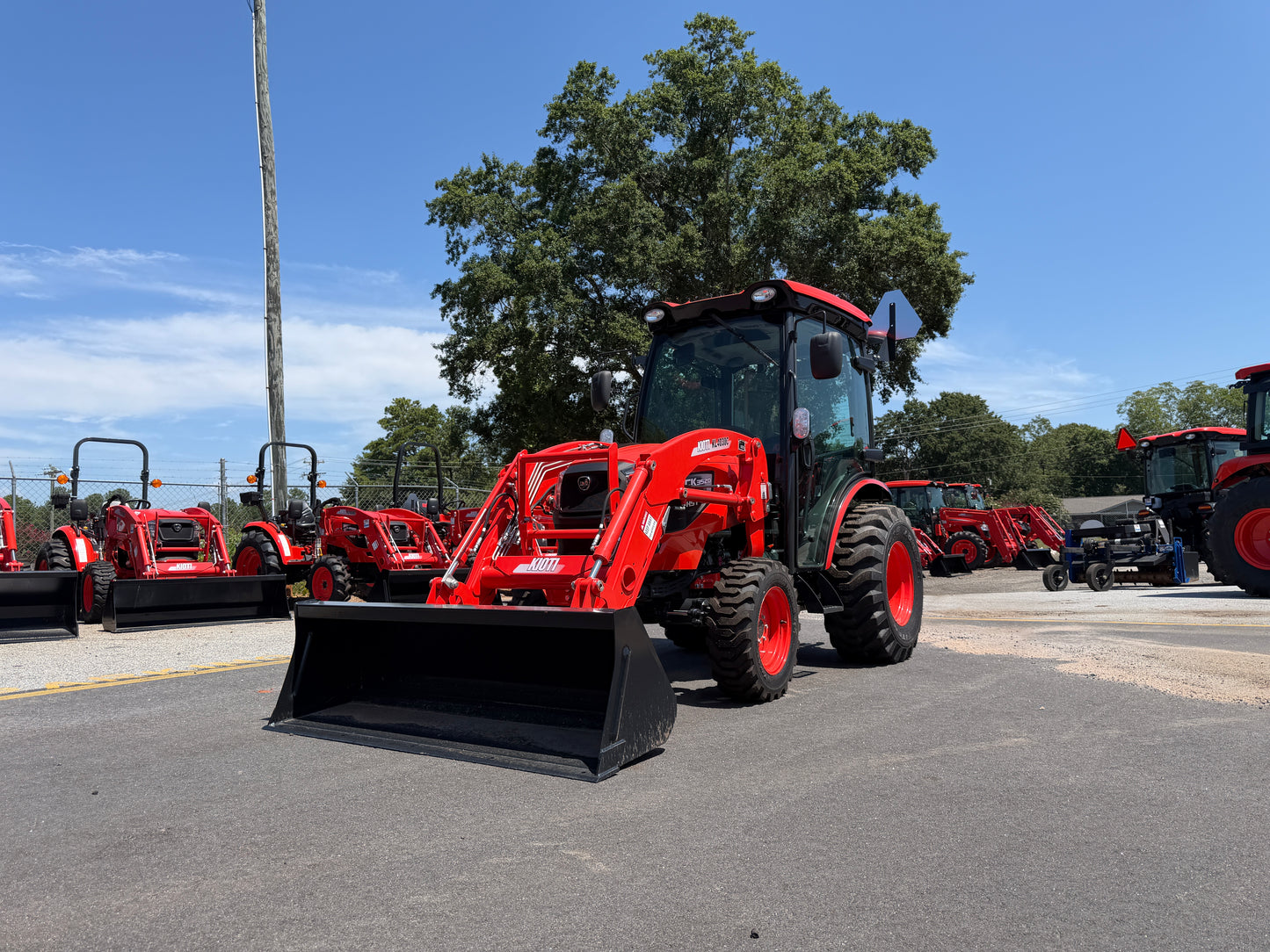 KIOTI CK3520HB Hydrostatic Tractor