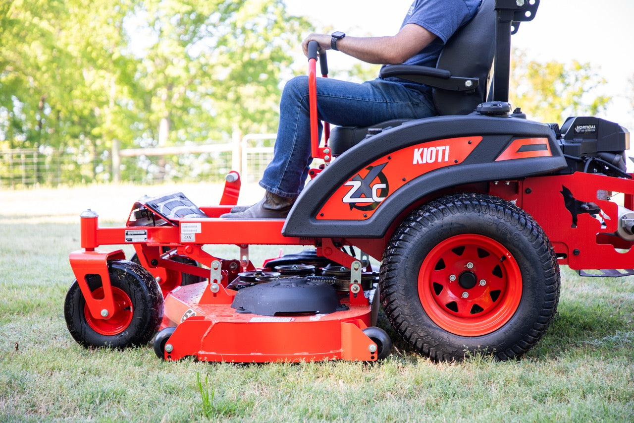 KIOTI ZXC LT Commercial Zero Turn Mower